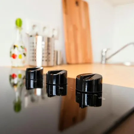 Cute With A View Over The Rooftops And Free Parking In The Area Appartement Riga